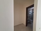 Duplex apartment with a roof and terrace for sale in Umm Uthaina 150m