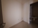 Second floor apartment for sale in Umm Uthaina 180m