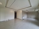 Second floor apartment for sale in Umm Uthaina 180m
