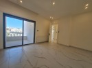 Duplex last floor with a roof and terrace for sale in Khalda 245m