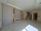 Duplex last floor with a roof and terrace for sale in Khalda 245m