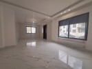 Ground floor apartment with terrace for sale in Khalda 238m