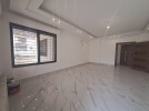 Ground floor apartment with terrace for sale in Khalda 238m