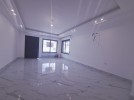 Ground floor apartment with terrace for sale in Khalda 238m