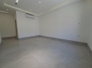 First floor for sale in Hjar Al-Nawabelseh, area of 210m