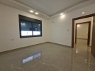 Apartment for sale in Marj El Hamam, with a building area of 190m