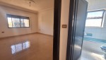 عمارة استثمارية للبيع في شارع مكة