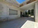  Villa for sale in Marj El Hamam, with building area of 435m