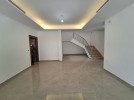 Attached villa for sale in Al Salt with a building area of 500 m