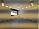 Attached villa for sale in Al Salt with a building area of 500 m