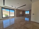 Flat roof apartment with terrace for sale in Abdoun