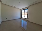 Flat roof apartment with terrace for sale in Abdoun