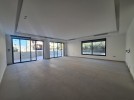 Ground floor apartment with garden for sale in Fourth Circle 230m 