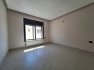 Duplex apartment with roof and terrace for sale in Khalda 249m