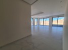 شقة طابق اول طابقية  للبيع في عبدون بمساحة بناء 406م