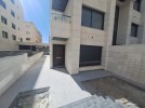 Apartment with a garden for sale in Khalda 190m