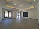 Second floor apartment for sale in Khalda 200m