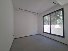 Ground floor apartment with a terrace for sale in Abdoun 180m